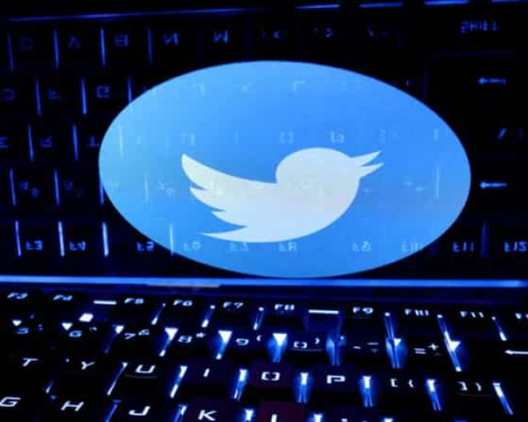 Twitter introduces new features in DMs, will soon launch voice, video chat